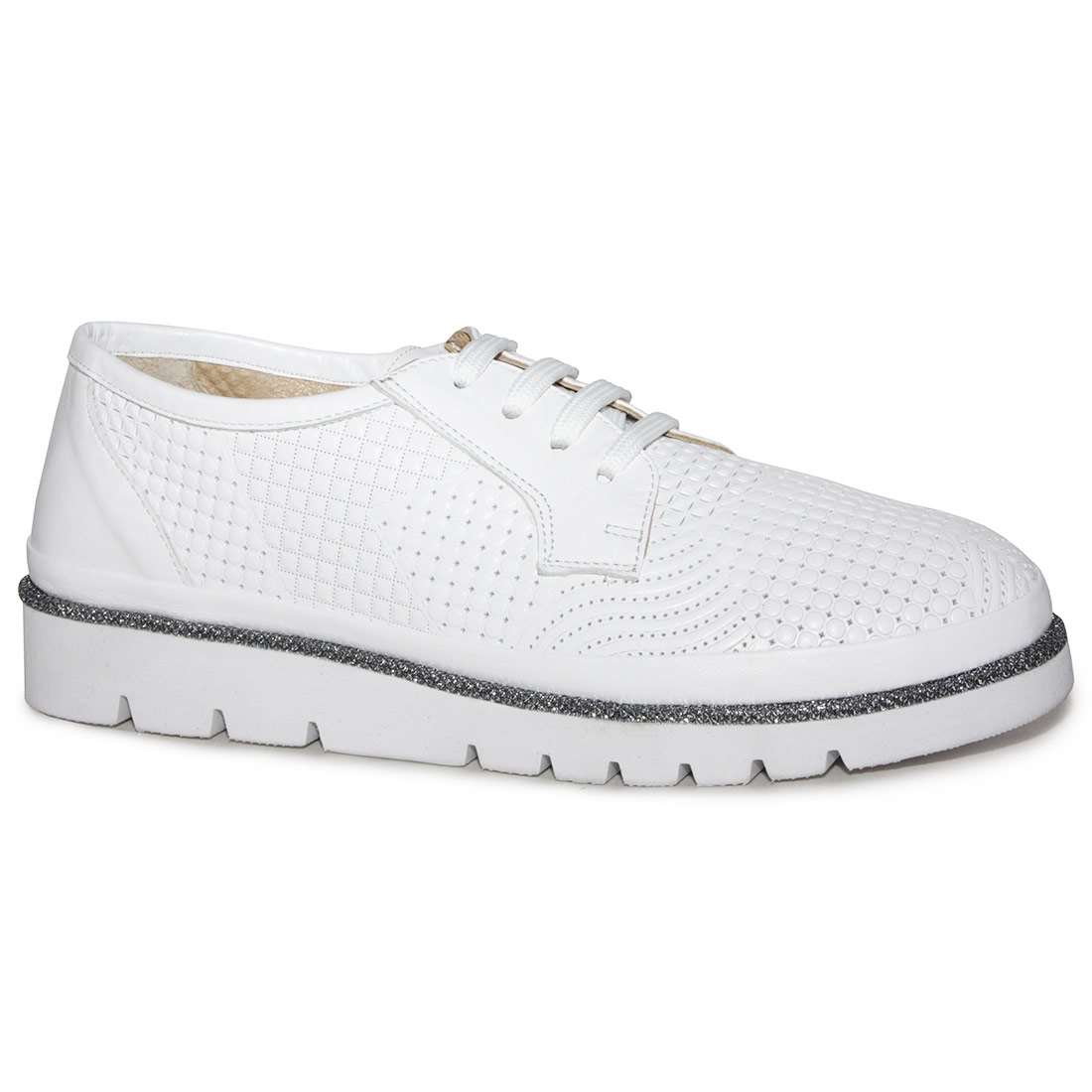 Белые летние мужские туфли